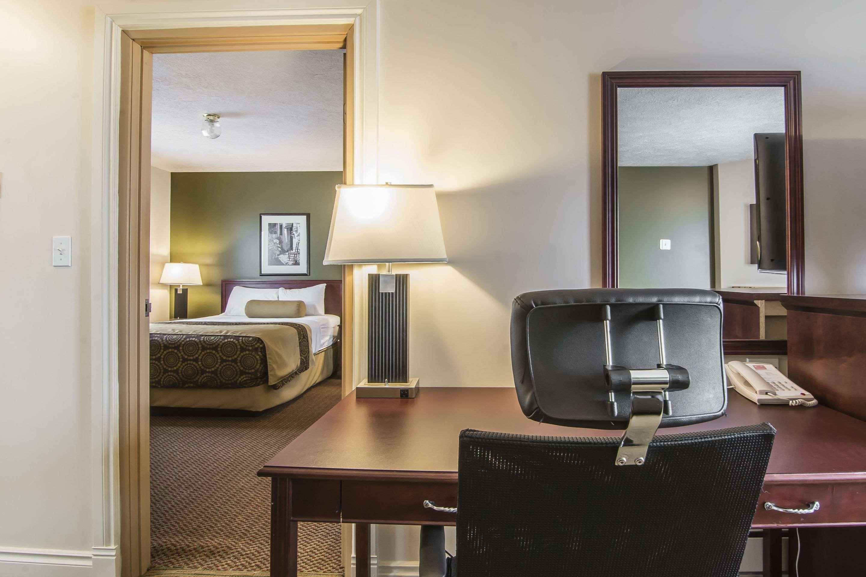 Econo Lodge Inn & Suites High Level Extérieur photo