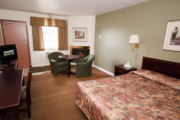 Econo Lodge Inn & Suites High Level Extérieur photo